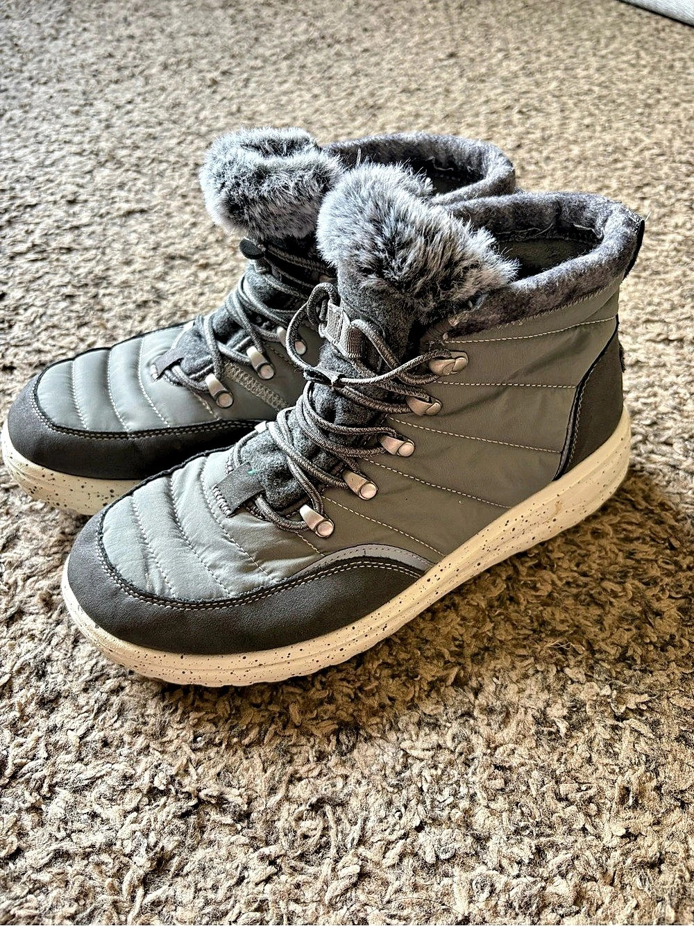 Hey Dude Women’s Brandy Boot in Gray women’s size 10